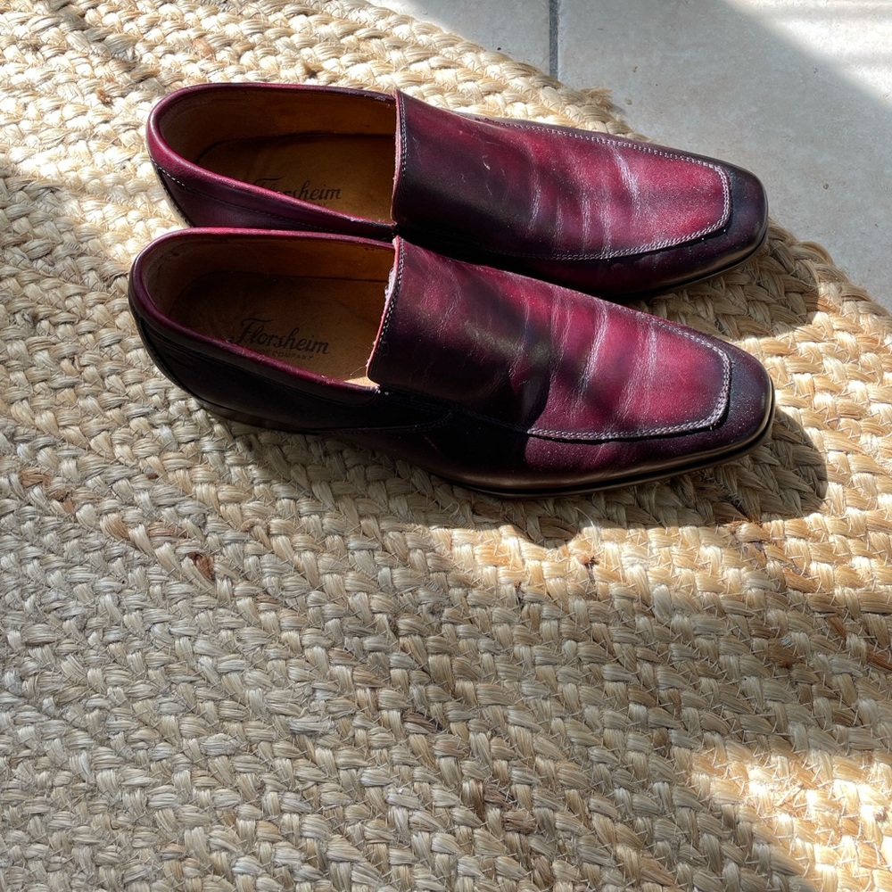 Florsheim Burgundy Leather Loafers Size 9.5D Slip On’s